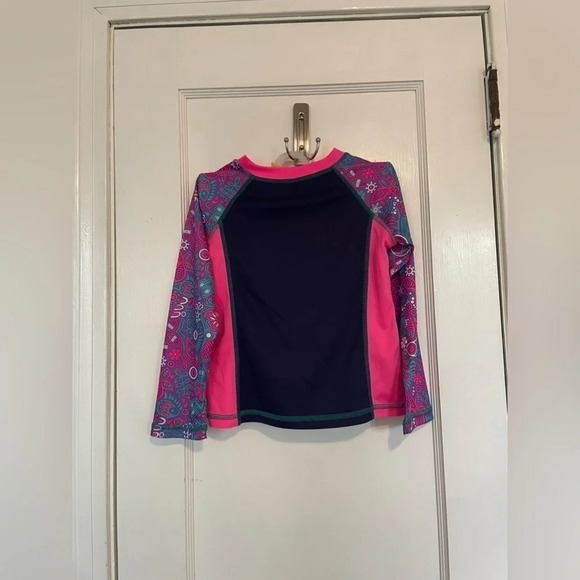 Girls Rash guard​ - Picture 4 of 5